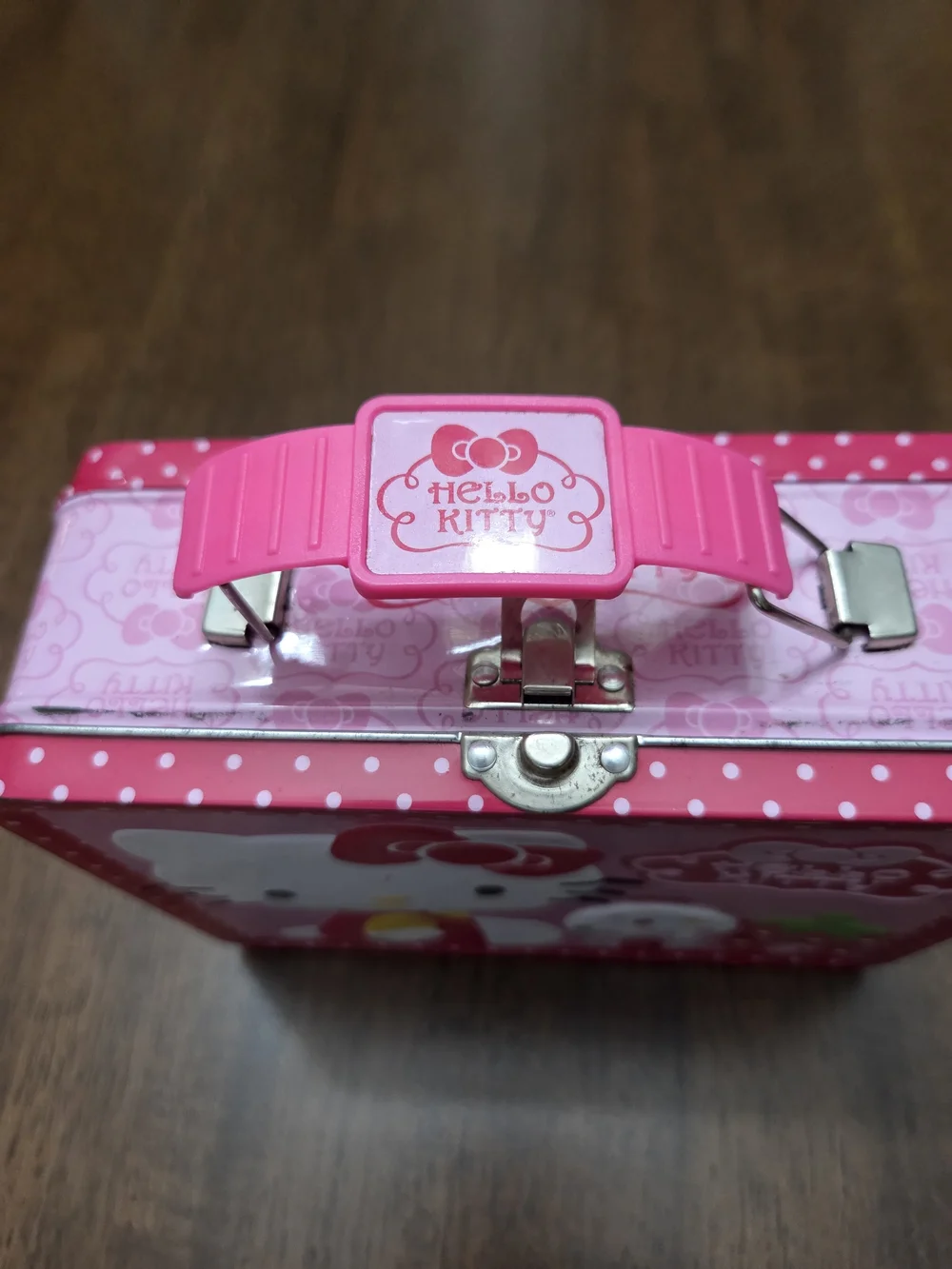 Hello Kitty Pink Polka-Accent Tin Carry Case